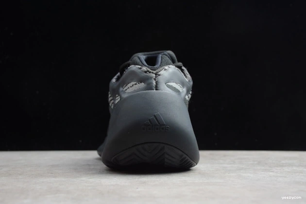 700 Black Yeezy Adidas H67799 Boost V3 0815